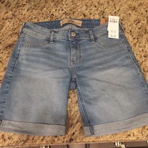 Hollister size 0 low rise boy short